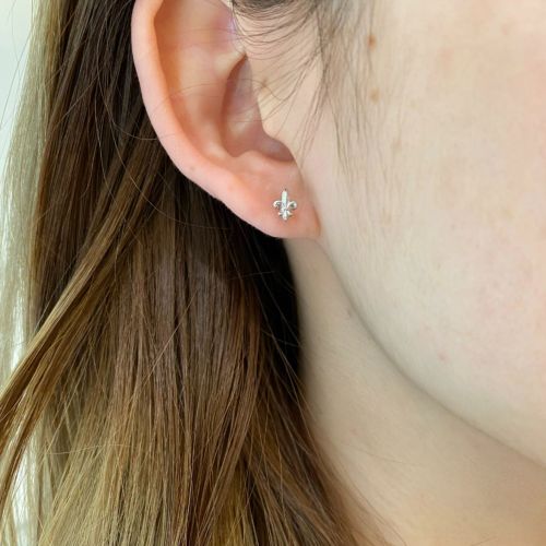 LILY STUD PIERCE Palladium plating Silver pierced earrings（ピアス