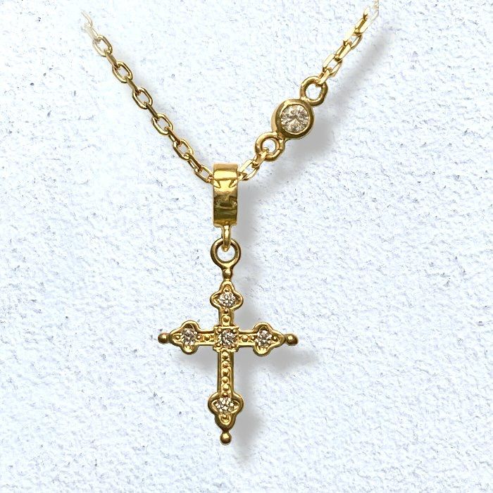 PETITE GOTHIC CROSS NECKLACE yellow gold Necklace（ネックレス） Loree Rodkin  Official Shop