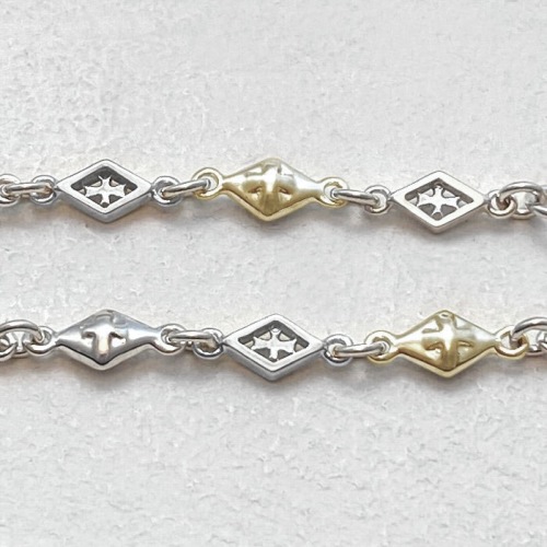 MIXED DIAMOND SHAPED/CROSS OPEN/SOLID LINK7inch(18cm) Bracelet