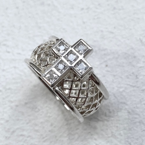 MINI MESH CINDY CROSS RING/Silver Zirconia Ring（指輪） Loree