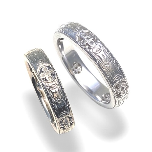 XTL SMALL FLAT ENGRAVED BAND W/PRINCESS ROUND with Dia WG CG PT ...